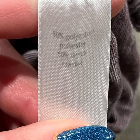 Maurices Sweater Long Sleeves Cowl Neck Ruched Sides Pullover Purple Small - Picture 3 of 4